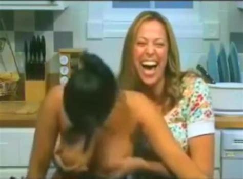 Porn GIFs With Sunny Leone On Fapality