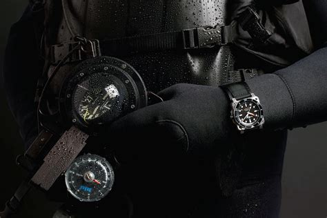 20 Best Dive Watches For Men Of 2021 Hiconsumption