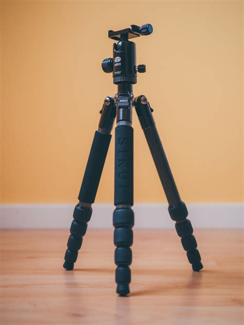 Sirui T 025x Carbon Fiber Tripod With C 10 Ball Head Best Deal