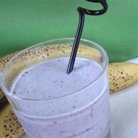 Blueberry Banana Oatmeal Smoothie Recipe