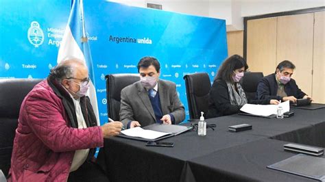 Confirman La Reapertura De La Paritaria Estatal Para El De Agosto