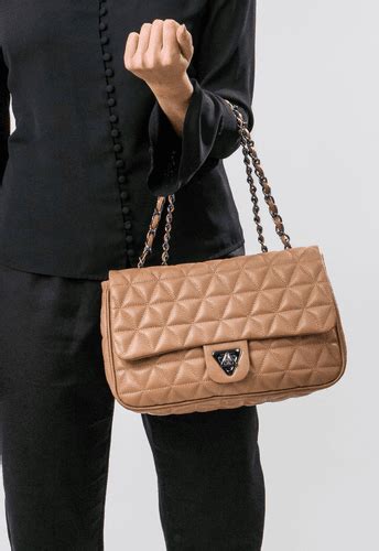 Bolsa Tiracolo Couro Nude Matelasse Nina CAMPEZZO