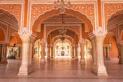 8 Reasons To Visit Jaipur Indias Pink City Palaces Bazaars Luxury