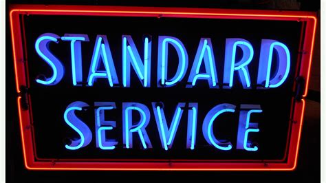 Standard Service Neon Sign SSPN 84x37 | B31 | Kissimmee 2017