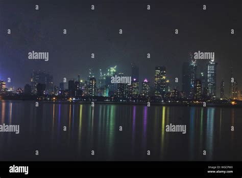 Mumbai skyline night hi-res stock photography and images - Alamy