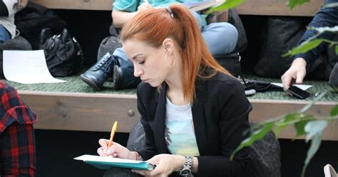«Копирайтинг» и «Digital-маркетолог», «Работа с маркетплейсами» — новые ...