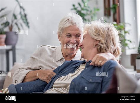 Connect With Senior Lesbian Singles In Your Area AR Collection