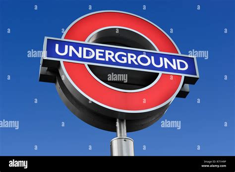 London Underground Sign Stock Photo - Alamy