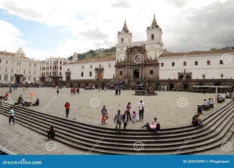 Plaza De San Francisco Quito Ecuador Immagine Stock Editoriale