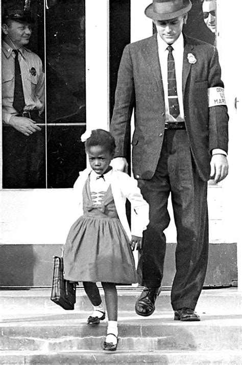 Good Books For Young Souls Ruby Bridges Goes To School