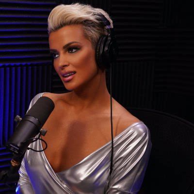 Naked News On Twitter RT TheLauraDesiree NewProfilePic