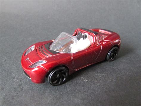 My Best Toys Hot Wheels Tesla Roadster With Starman