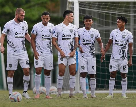 Hadapi Persib Bandung Borneo FC Tetap Patok Target Tinggi Okezone Bola