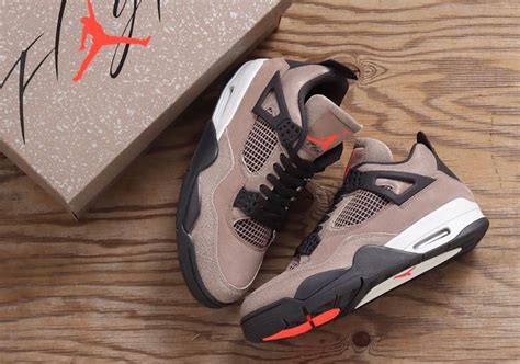 Jordan 4 Retro Taupe Haze Mens Db0732 200 Us 靴