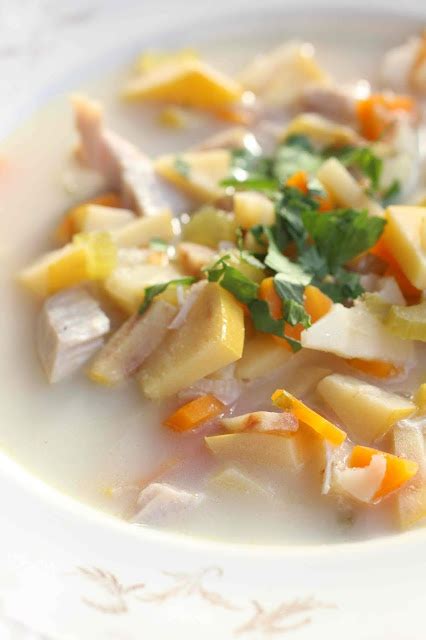 Un Peu Gay Dans Les Coings Soupe Roumaine Aux Coings Supa De Gutuie