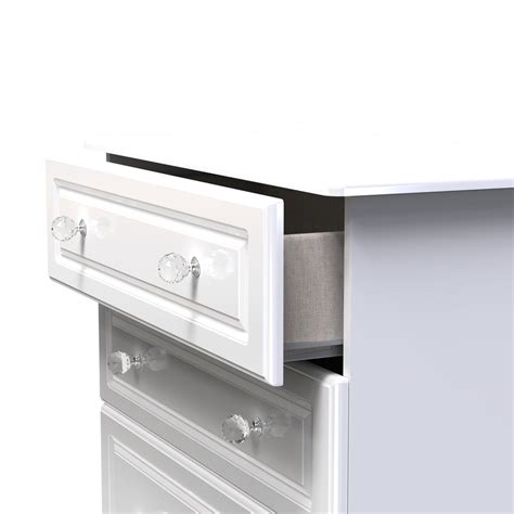 Lisbon Ready Assembled Chest Of Drawers With 4 Drawers White Gloss