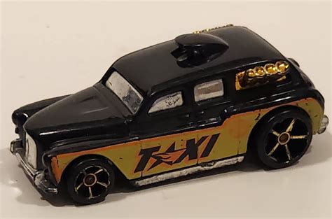 2009 Hot Wheels Hw City Works Cockney Cab Ii Taxi Black Die Cast Toy C Treasure Valley