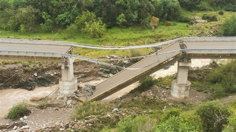 Ponte Crollato A Longobucco Anche L Anas Indaga