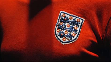 Sir Geoff Hursts 1966 World Cup Final Shirt Goes Up For Auction Itv News