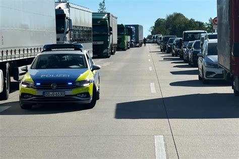 Unfall A72 Tödlicher Unfall auf Autobahn A72 voll gesperrt