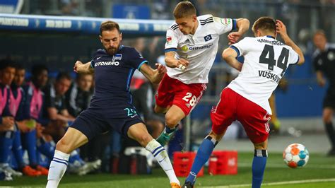 Hertha Bsc Bleibt In 1 Bundes Liga