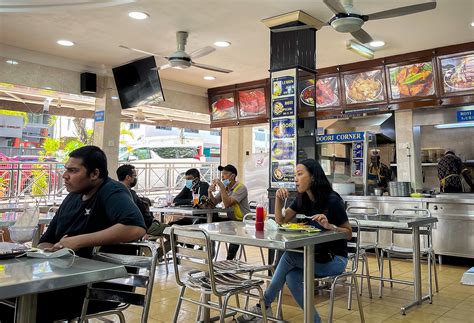 A Traditional Malaysian Food Outlet Makes A Comeback