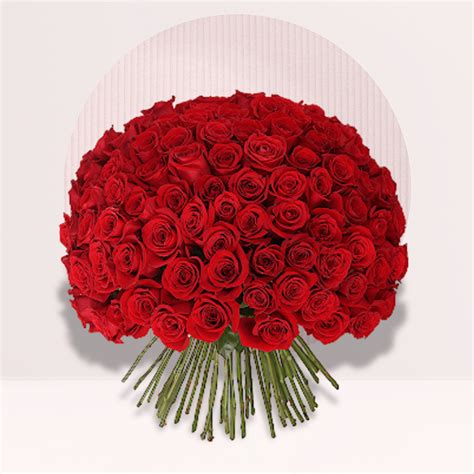 Buy 100 Roses Bouquet Online Online Flower Delivery In Kl