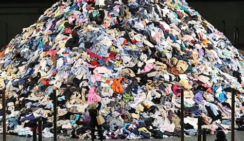 How The Fashion Industry Can Reduce Waste Production