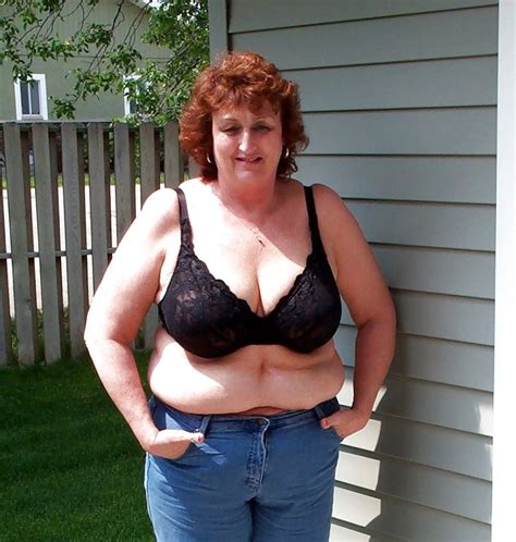 Mature And Grannies Clad Bikinis And Undergarments ZB Porn