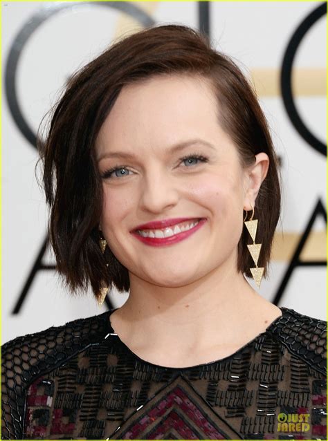 Photo: elisabeth moss golden globes 2014 red carpet 06 | Photo 3029154 ...