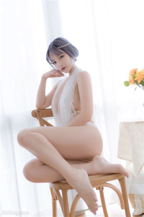 Coser 雯妹不讲道理 No 084 白色希腊 36 photos Hot Girl China