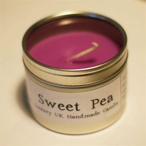 Sweet Pea Candle on Luulla