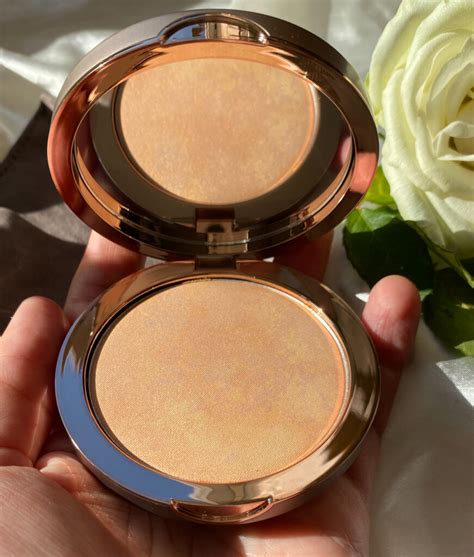 Delilah Pure Light Illuminator Review Simplysarahjayneloves