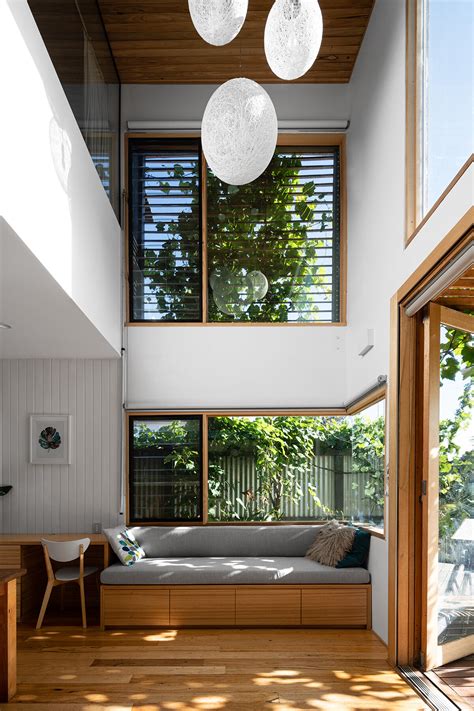 An Architect's Own Environmentally-Friendly Timber Home — Simple Dwelling