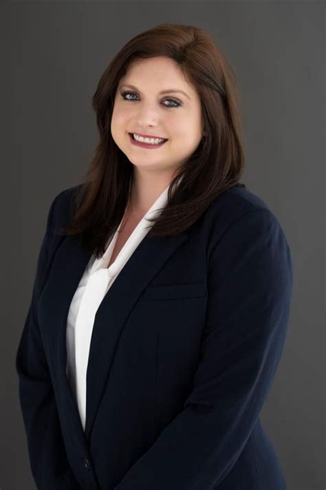 Derrick Law Firm Staff Accountant Kayla Molnar Sc Personal Injury