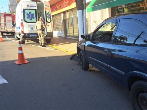 Acidente Entre Carro ônibus E Carreta Deixa Uma Pessoa Ferida Na Ers