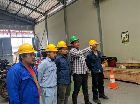 Pelaksanaan Pelatihan Operator Crane Kelas Dan Publik S D