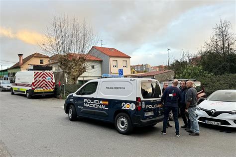 La policía identifica a la mujer encontrada en una maleta en Vigo