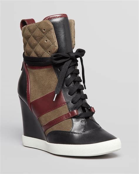 Lyst Chloé Lace Up High Top Wedge Sneakers Kasia In Black