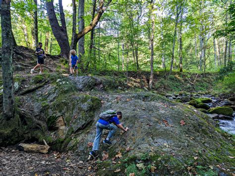 What Is Rock Scrambling And 5 Things You Need To Know Before Starting Blue Ridge Awaits