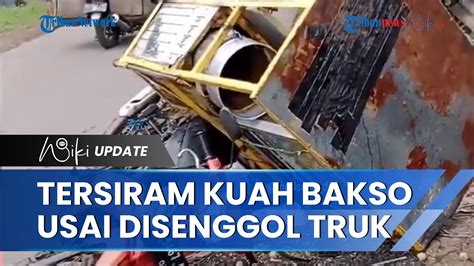 Detik Detik Penjual Bakso Di Kediri Tersiram Kuah Panas Dari Gerobaknya