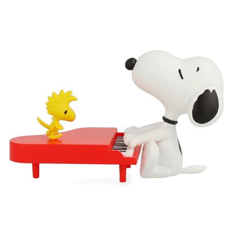 Udf Peanuts Series 13 Pianist Snoopy Ultra Detail Figure By Medicom T