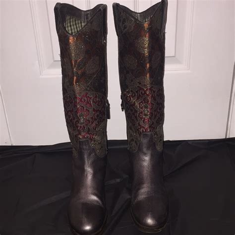 Donald J Pliner Western Boots Gem