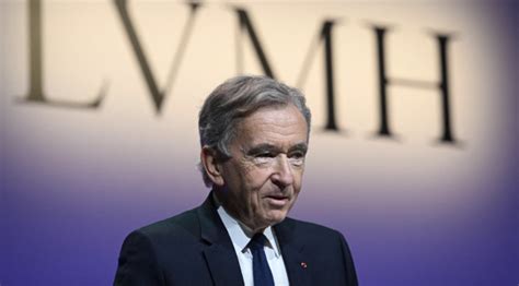 Le Paris Fc Bient T Propri T De La Famille Arnault Lvmh Et De Red