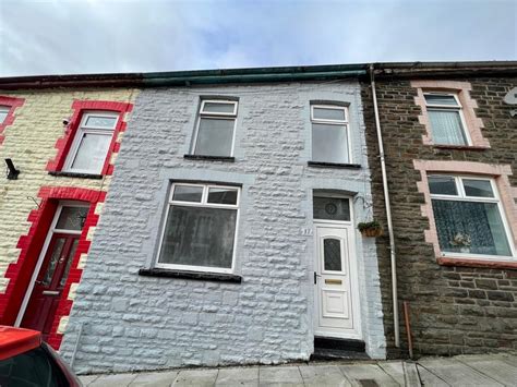 Graig Street Pontygwaith Ferndale 3 Bed Terraced House For Sale 95 000