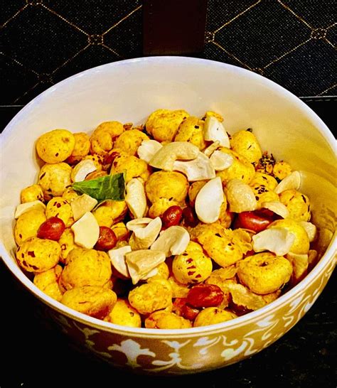 Roasted Spicy Phool Makhana Snack Mellow Masala