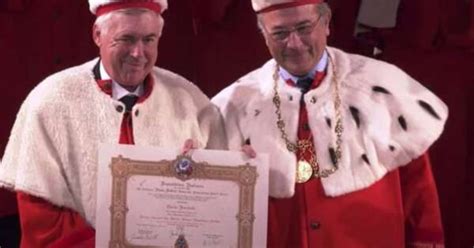 Carlo Ancelotti recebe título de doutor honoris causa em Parma