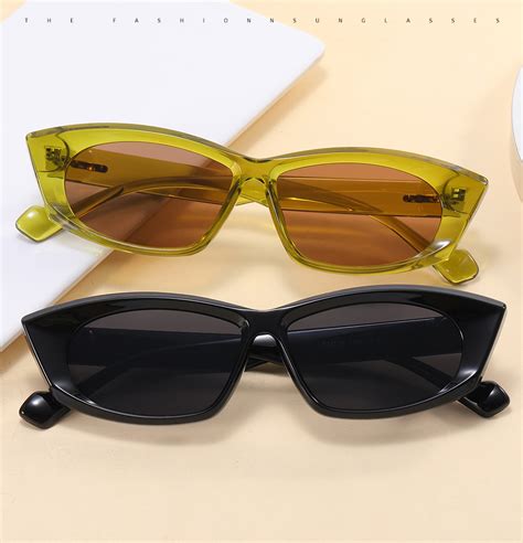 Wholesale China Rectangle Cat Eye Sunglasses Superhot Eyewear