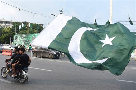 Pakistan Celebrates Independence Day With Pomp Splendor Xinhua