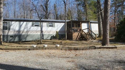 Request A Viewing For Howard Gap Loop Road Tenant Turner